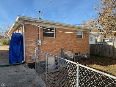 4257 Weaver Ave, Indianapolis, IN 46227 - photo 2