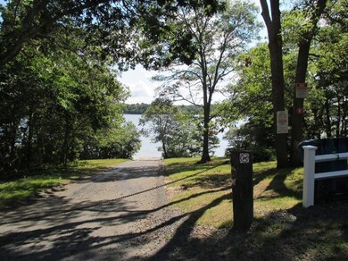 96 James Cir, Mashpee, MA 02649 - photo 5