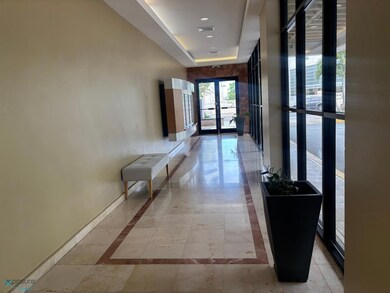 954 Ponce de Leon unit 18 E, San Juan, PR 0097 - photo 5