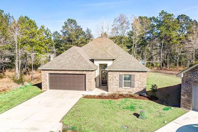 PRIME LOCATION ON QUIET CUL DE SAC STREET WITH GRE