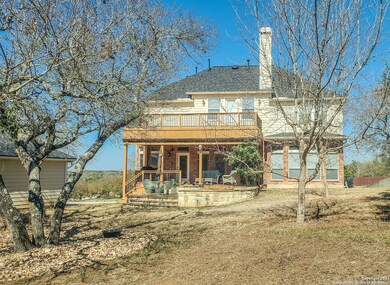 9054 Woodland Trace, Boerne, TX 78006 - photo 2