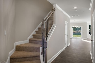 1964 Hallview Ct, Kernersville, NC 27284 - photo 5