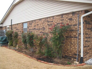 2532 Indian Creek Ct, Oklahoma City, OK 73120 - photo 6