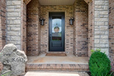 710 N Cascades Dr, Nixa, MO 65714 - photo 4