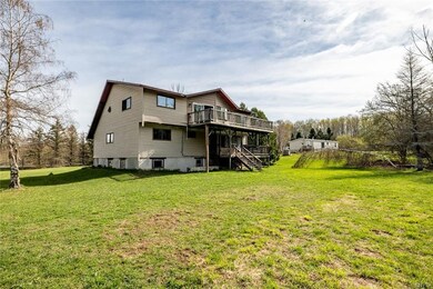 Two level deck that provides endless views!