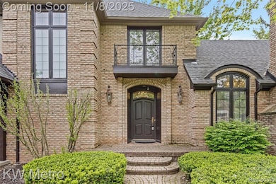 2863 Meadowood Ln, Bloomfield Hills, MI 48302 - photo 4