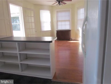 146 E Main St unit UPPER, Moorestown, NJ 08057 - photo 5