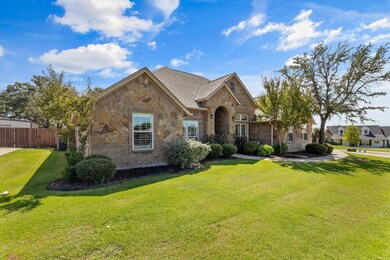 3223 Golden Oaks Cir, Granbury, TX 76049 - photo 4