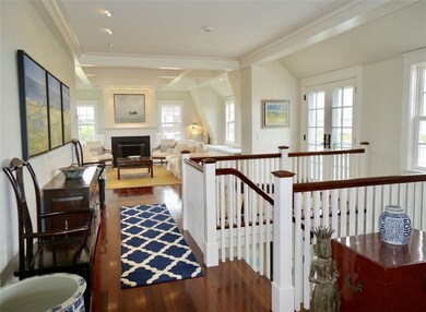 Looking from kitchen/dining area in to the living