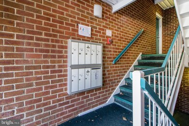 Hunters Woods Village unit 21B, Reston, VA 20191 - photo 4