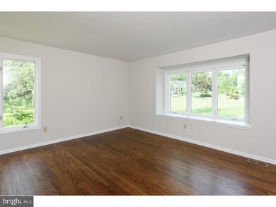 110 Viewpoint Dr, Downingtown, PA 19335 - photo 4