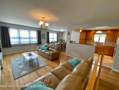 23 van Cortlandt Ave, Staten Island, NY 10301 - photo 5