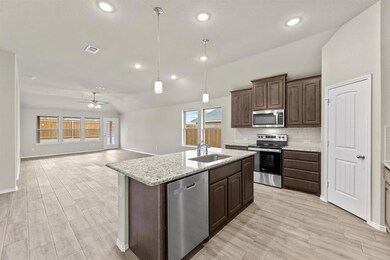 216 Magnolia Dr, Azle, TX 76020 - photo 3