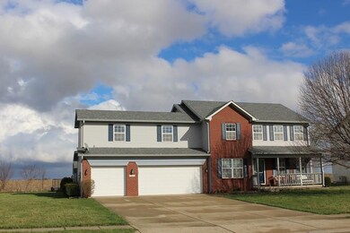 557 West St, Whiteland, IN 46184 - photo 3