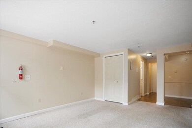 288 Main St unit 18B, Burlington, VT 05401 - photo 5