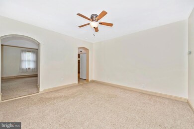 1208 Rosemont Dr, Knoxville, MD 21758 - photo 5