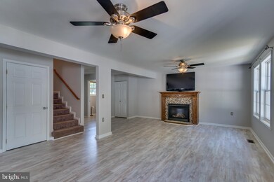 107 Greenway Dr, Colonial Beach, VA 22443 - photo 5