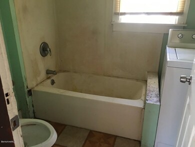 Bathroom 4