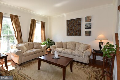 2073 Powells Landing Cir, Woodbridge, VA 22191 - photo 6