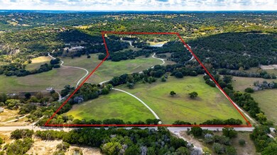 1150 Bear Creek Rd, Kerrville, TX 78028 - photo 3