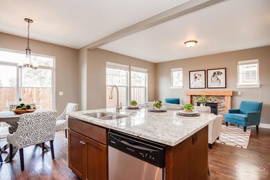 1051 SE Leonel Ln, Bend, OR 97702 - photo 7