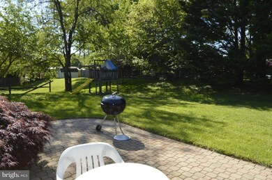 1808 Hopefield Rd, Silver Spring, MD 20905 - photo 2