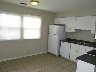 4106 Charleston Rd unit 3E, Matteson, IL 60443 - photo 4