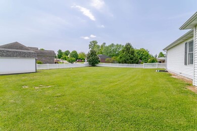 8077 Outer Lincoln Ave, Newburgh, IN 47630 - photo 5