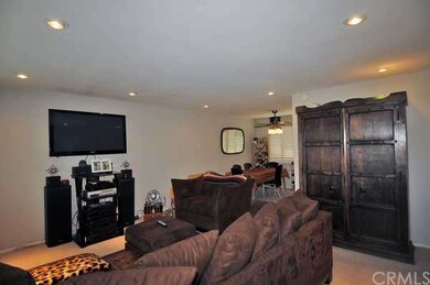 9214 Palm St unit 4, Bellflower, CA 90706 - photo 6