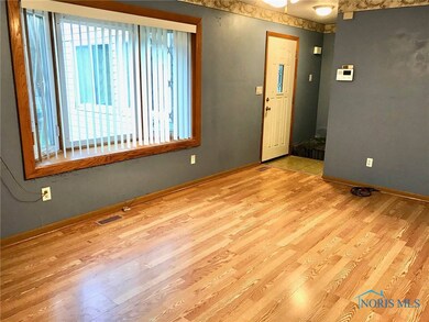 4150 Dahlia Dr, Toledo, OH 43611 - photo 3