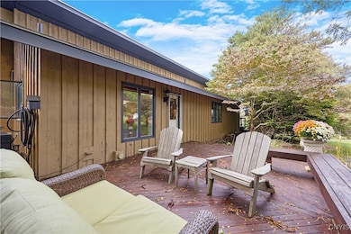 Upper Deck off living room