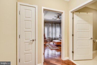 8435 Peace Lily Ct unit 214, Lorton, VA 22079 - photo 7