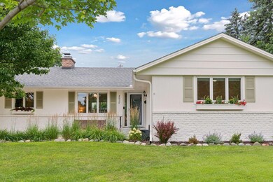 4920 Lantana Ln, Edina, MN 55435 - photo 2