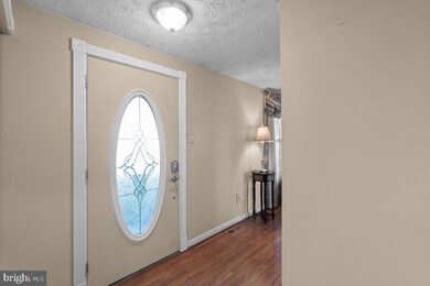 6121 Kyle Leaf Ct, Elkridge, MD 21075 - photo 4