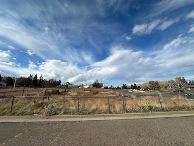 1180 Crestmore Ave, Weed, CA 96094 - photo 3