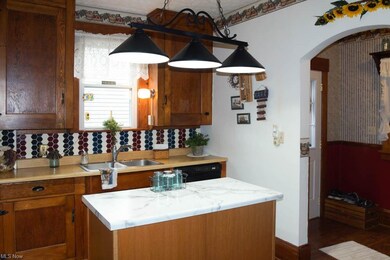 The kitchen has a center island.