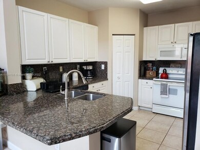 11203 NW 73rd Terrace, Doral, FL 33178 - photo 5