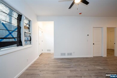 40 N York St, Paterson, NJ 07524 - photo 6