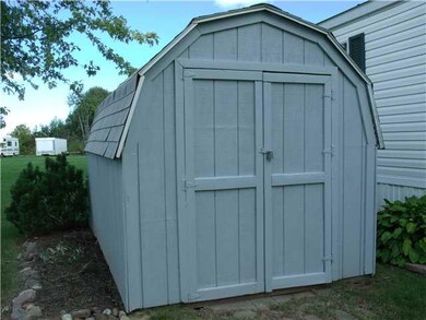 Storage Freshly painted shed - great for storage!
