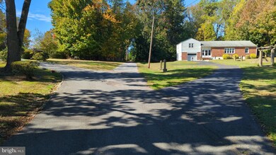 900 Main St, Brookhaven, PA 19015 - photo 5