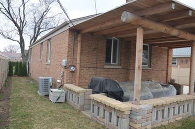 4540 Hirschberg Ave, Schiller Park, IL 60176 - photo 4