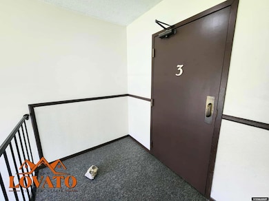 4460 S Poplar #308c St, Casper, WY 82601 - photo 2
