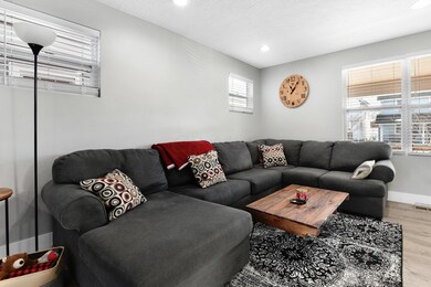 487 Townsend Ave Columbus, OH - 3