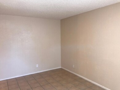 3141 E Cypress St unit 2, Phoenix, AZ 85008 - photo 3