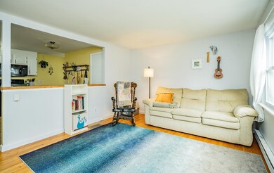 52 Longview Dr, Florence, MA 01062 - photo 5