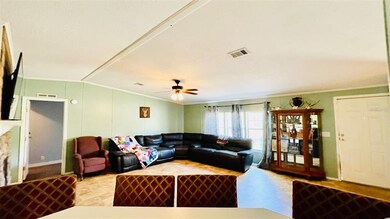 3764 SW Wilson Springs Rd, Fort White, FL 32038 - photo 7