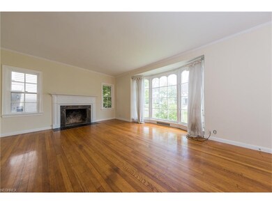 Living room with bay window