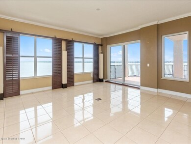 11-Family Room