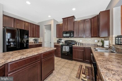 1801 Regiment Way, Frederick, MD 21702 - photo 4