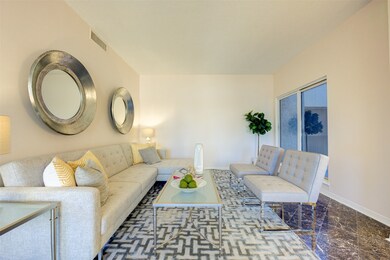 Living room with access to a wonderful outdoor ter